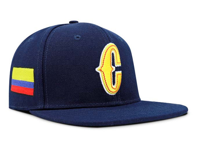 Gorra Selección Colombia de Béisbol Oficial Fánaticos Plana Azul oscuro