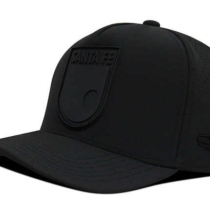 Gorra Independiente Santa Fe Oficial OC Caps negra tono a tono